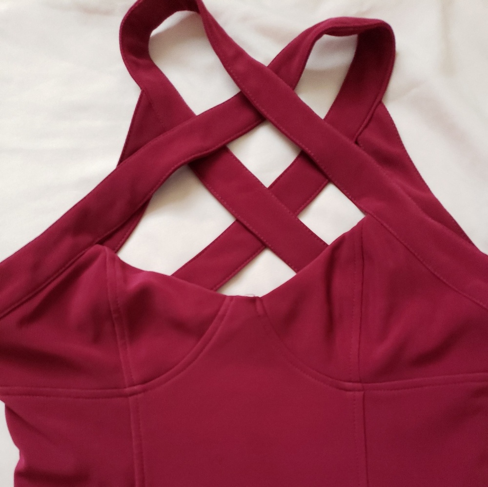 Tobi BodyCon crisscross party dress - Picture 2 of 6